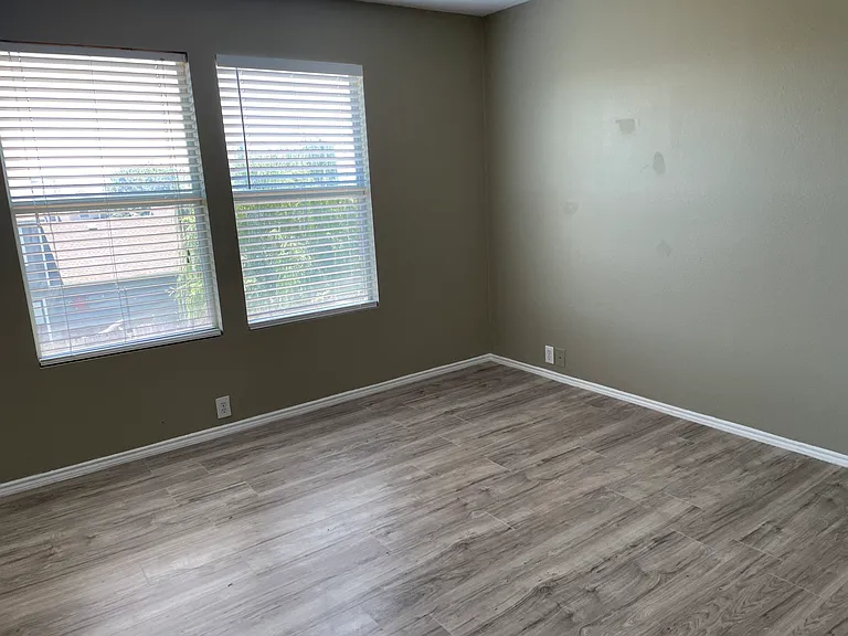 817 Greene Way — Photo 12