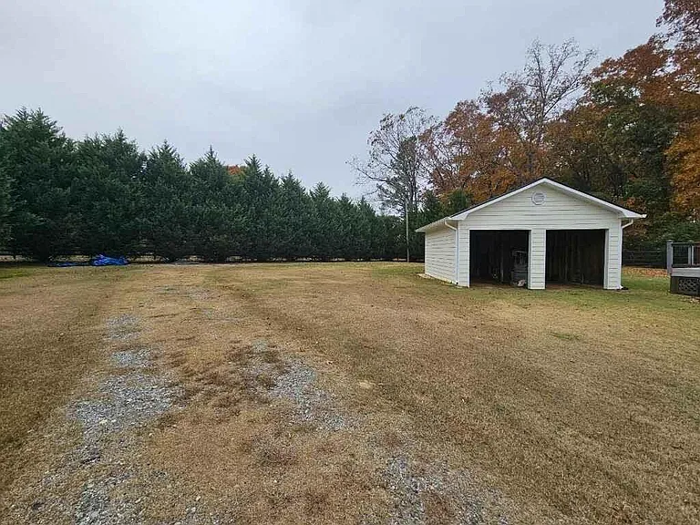1505 Old Loganville Rd — Photo 43