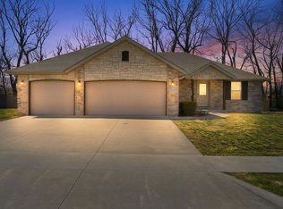 1343 S Mulberry Avenue, Springfield, MO 65802