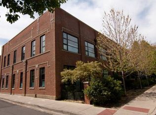 2105 W Concord Pl APT 6, Chicago, IL 60647