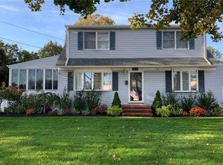 3435 Clifton Blvd, Wantagh, NY 11793