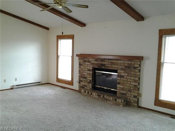 5th image of 647 Angiline Dr