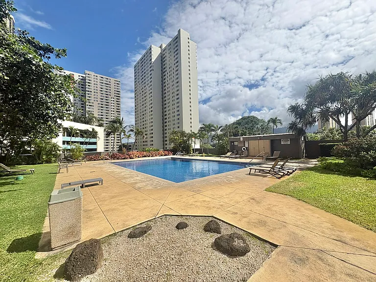 55 S Kukui St — Photo 25