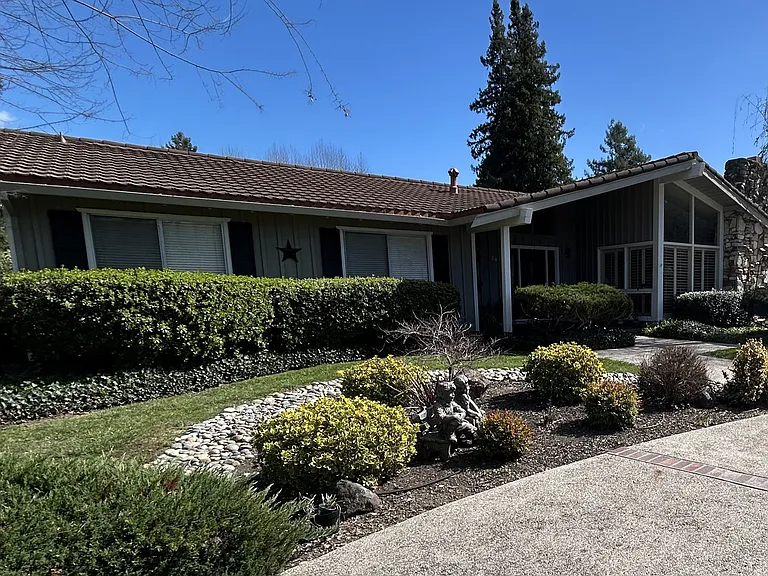 29 Liberta Ct — Photo 5