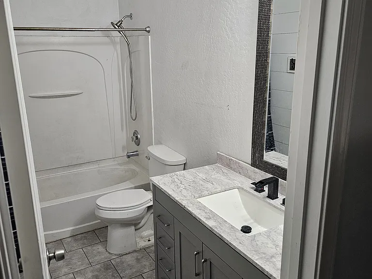 2114 E Paso Fino Dr — Photo 7
