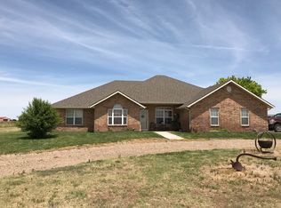 3025 Pioneer Estates Rd, Dalhart, TX 79022