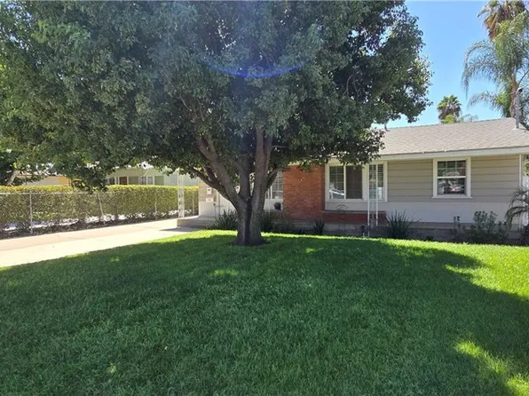 3550 Washington St, Riverside, CA 92504