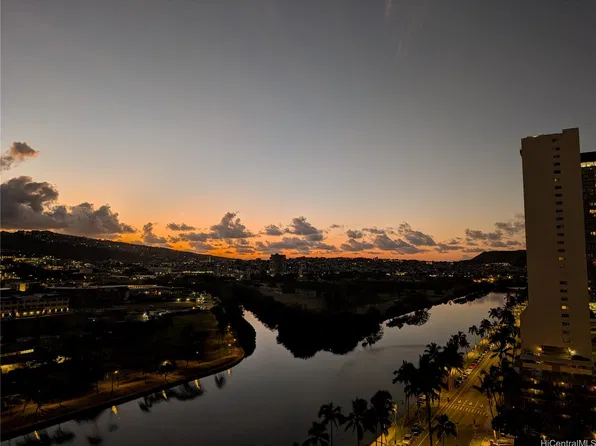 2121 Ala Wai Blvd APT 1706, Honolulu, HI 96815