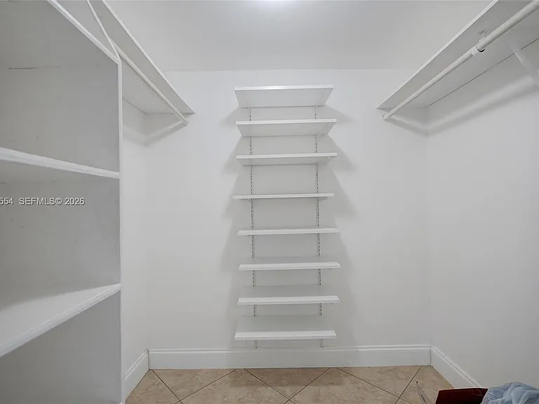 20400 W Country Club Dr #812 — Photo 30