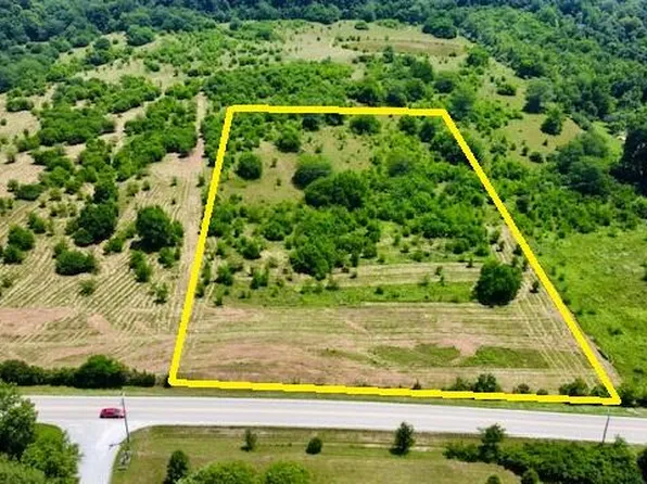 2 Middle Urbana Rd, Urbana, OH 43078