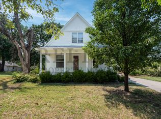 715 S Vine St, Wichita, KS 67213