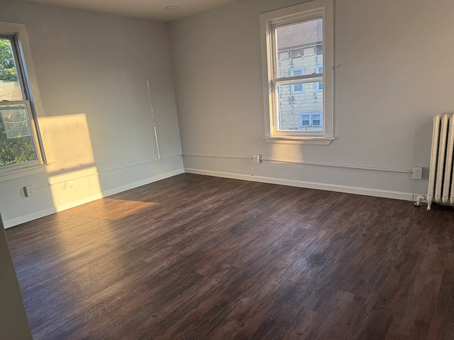 4 bed, 3000 sqft, $6,400 — Photo 2