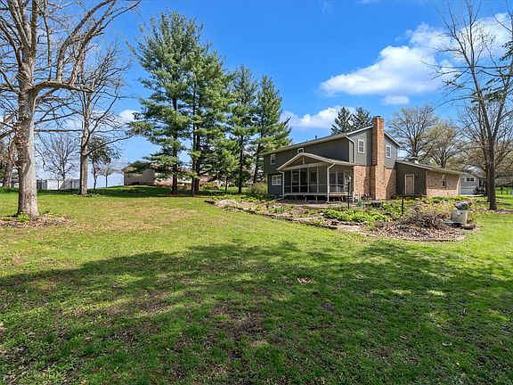 4th image of 119 Sherwood Dr