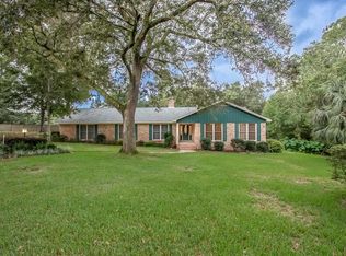 8310 Wilde Lake Rd, Pensacola, FL 32526