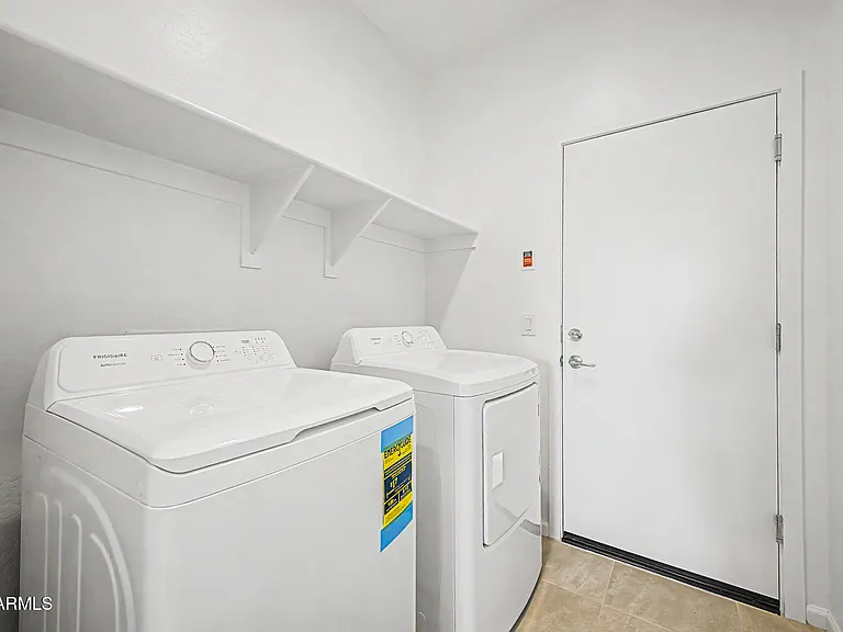 18732 W Maplewood Dr — Photo 23