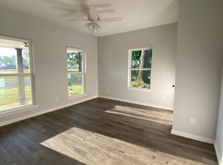 305 Santa Fe St, Joshua, TX 76058