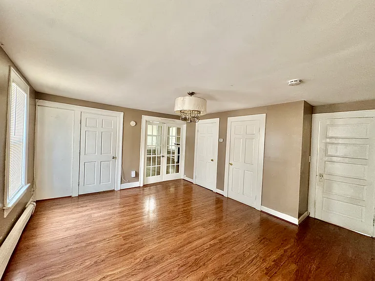 380 Seminary Ave #1 — Photo 11