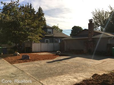 3945 SE 33rd Ave, Portland, OR, 97202