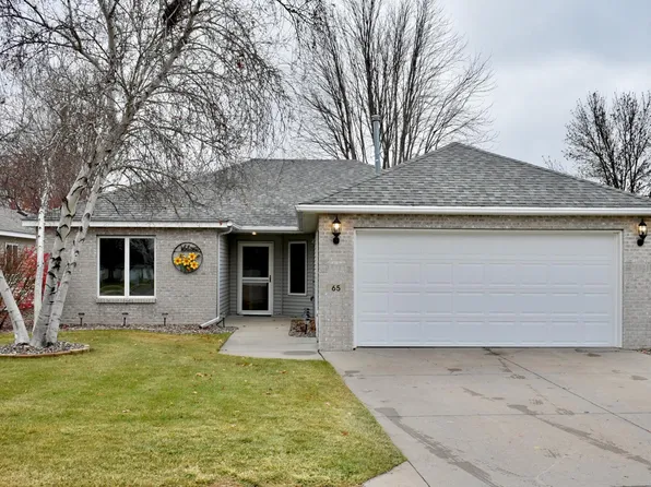 65 Willow Creek Dr, Waite Park, MN 56387