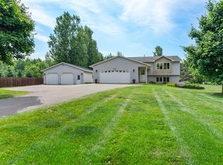 3414 Essen Rd NE, Cambridge, MN 55008