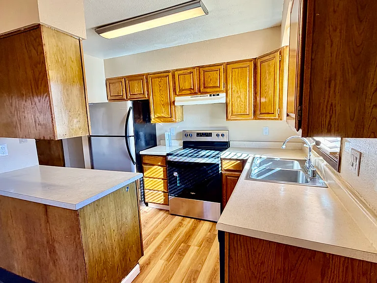 401 N Bliss St #1 — Photo 2