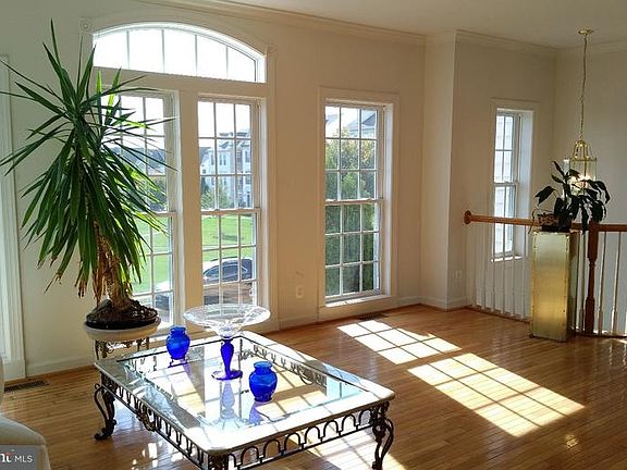 4th image of 1810 Jazz Dr