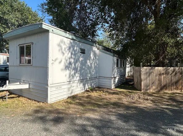 1383 Fair St Trailer 5, Clarkston, WA 99403