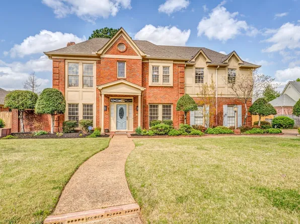 9354 Hawthorn Hill Dr, Germantown, TN 38139