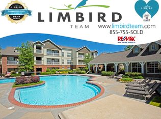 4254 NE Meadow Creek Cir APT 102, Fayetteville, AR 72703