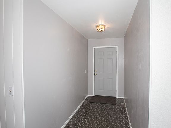 3rd image of 2611 S 103rd Ave E