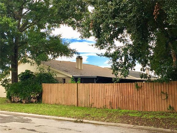 4th image of 7601 Canyon Ct