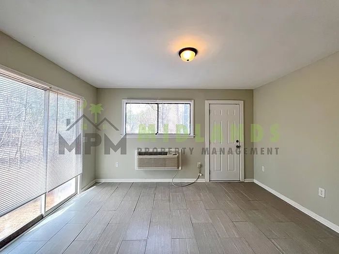 290 Browning Ct #B — Photo 8