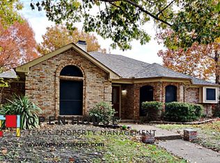 512 N Winding Oaks Dr, Wylie, TX 75098