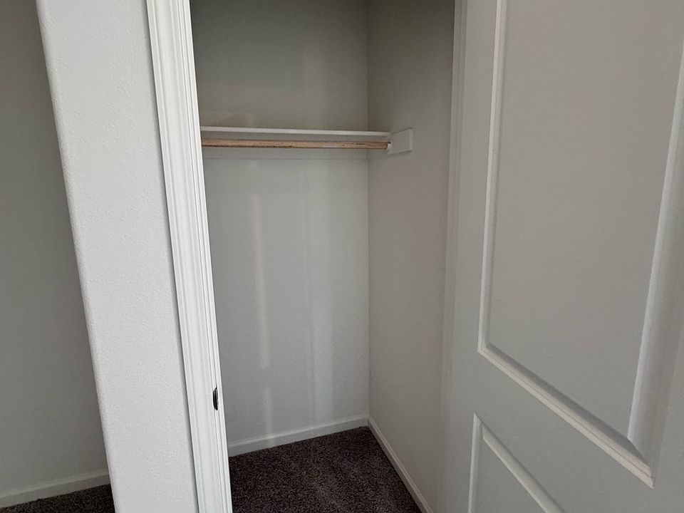 1st image of 417 Gavi Ln