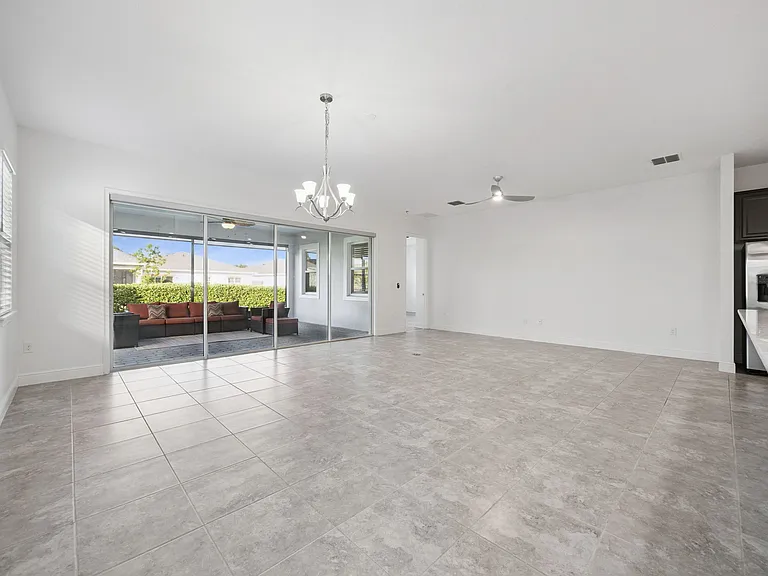 5013 E Fountainwood Dr — Photo 11