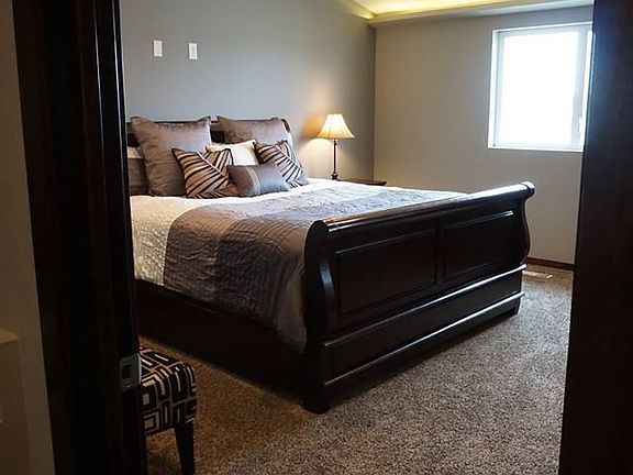 11174589_388277381355653_4374147153915402239_o[1]