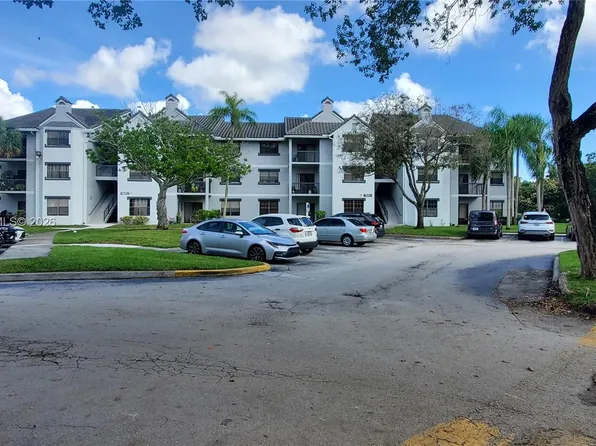 11225 W Atlantic Blvd APT 206, Pompano Beach, FL 33071