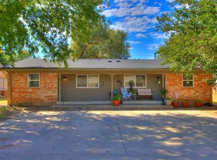 820 Russell Cir #820, Norman, OK 73071