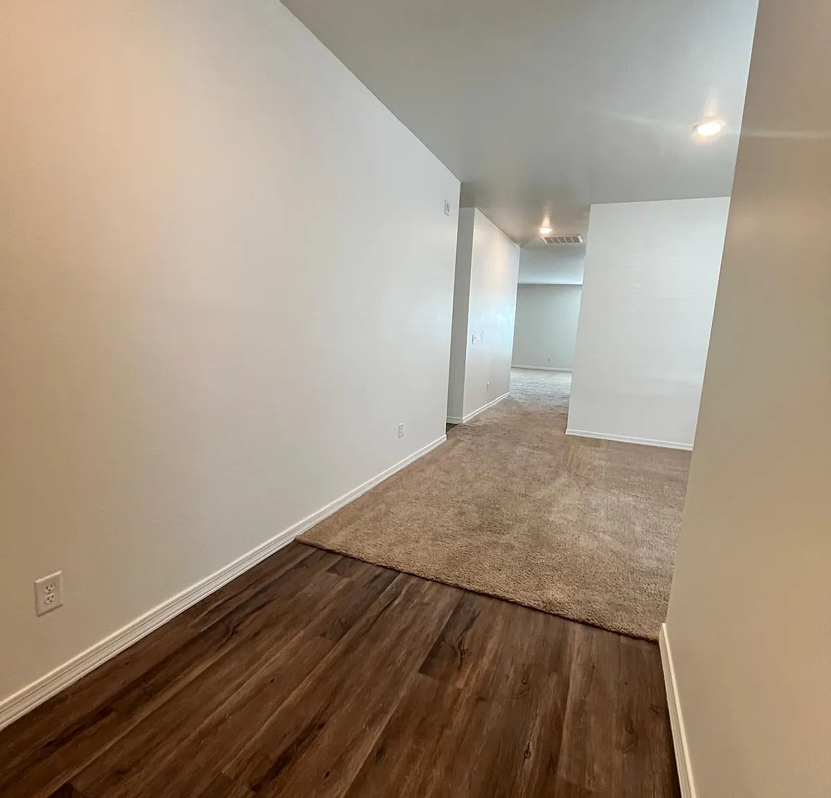 5 bed, 4.5 bath, 3131 sqft, $2,450 — Photo 2