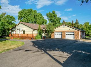 955 Leopard St, Sheridan, WY 82801