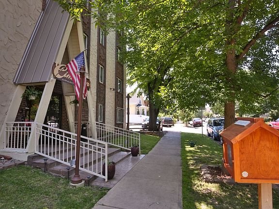 2nd image of 1240 Elizabeth St APT 305