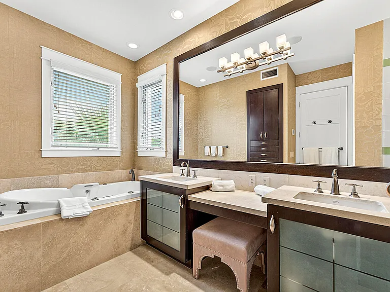 333 Franklin St — Photo 12