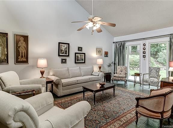 5th image of 408 Jacamar Way