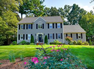 230 Simpson Rd, Marlborough, MA 01752