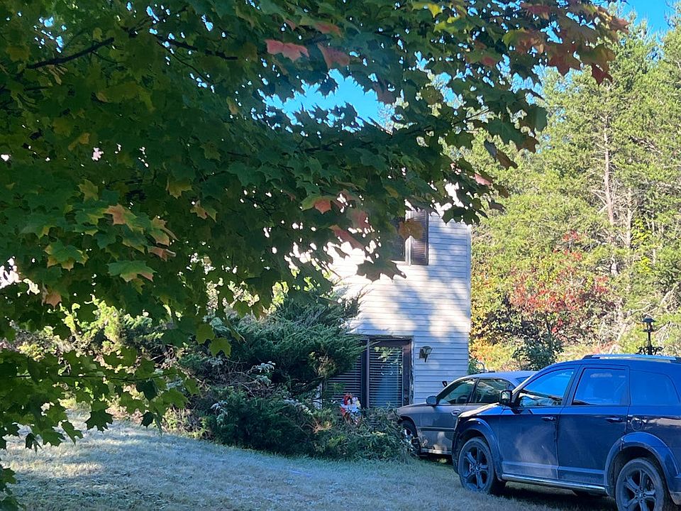 1st image of 2520 S 27th Rd