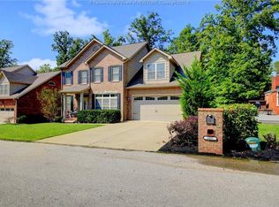 305 Yorkshire Dr, Charleston, WV 25314