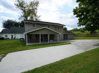 306 N Hicks St, Clinton, TN 37716