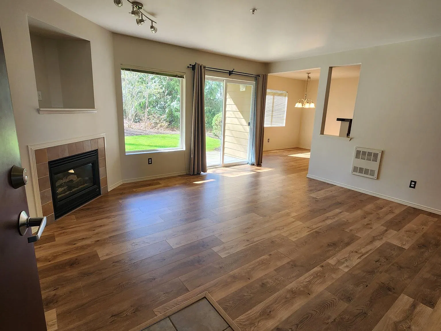 710 240th Way SE — Photo 2
