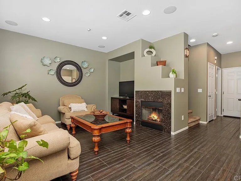 4014 Backshore Ct — Photo 2