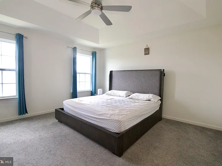 633 Keswick Ct — Photo 41